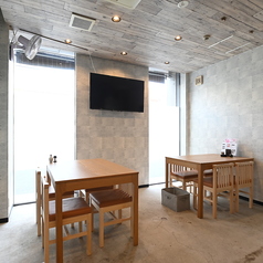 仲間との飲み会,外せない接待など幅広いシーンにご利用頂けます。各種宴会に気軽にご利用ください。大切な方々と共に至福のひと時をお楽しみ下さい。