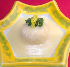 海老芋饅頭 白味噌餡掛け 春菊 柚子