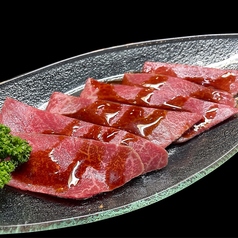【美瑛牛】黒毛和牛炙り刺し