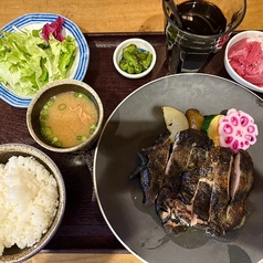 鶏の黒焼き定食