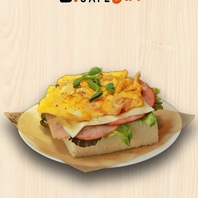 ハムタマゴサンドイッチ