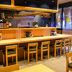 日本酒と牡蠣...時々おでんBACHIYA調布店の雰囲気1