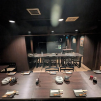 木の温もりあふれる2階で少人数宴会を!