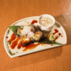 温玉のせサーモンチーズユッケ