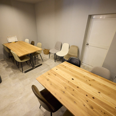 半個室席は、最大16名様のご利用でご予約いただけます◎プライベート空間を大切にしたいお集まりの際に大変おすすめです!