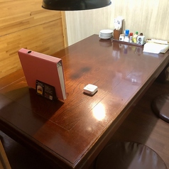 お座敷個室（お席は自由自在に変更可能）席ごとにダクト完備