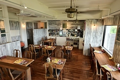 外食家 くじら 北中城店の雰囲気3