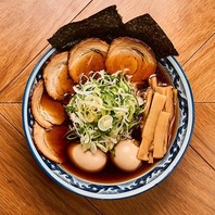 ネギたっぷり！特製チャーシュー麺