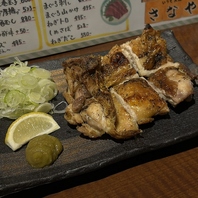 素材の旨味を活かした自慢の逸品料理と炭火焼き