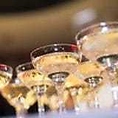 特別な日のお祝いを！シャンパンタワーは【幸せの象徴】♪ケーキの手配も可能です◎お気軽にお問い合わせください。