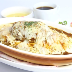 【熱々・香ばしい】ハンバーグのカレーオムライスグラタン 1,980円(税込 2,178円)