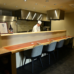 和食割烹居酒屋　極上出汁で味わうしゃぶしゃぶ　メゾン・ド・鹿児島の雰囲気1