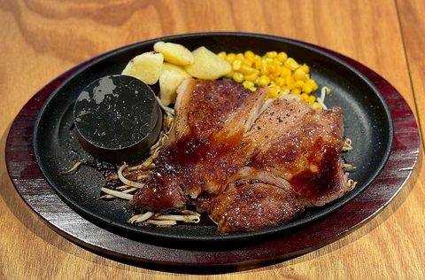 ★ディナーは厳選Wagyuステーキとお昼はおばんざいＢＯＸランチが楽しめるＳＡＬＡ★