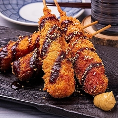 名古屋名物！コク旨ソースが決め手の味噌串カツ