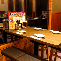 【同窓会・打ち上げ・会社宴会等】宴会最大64名様迄承ります。飲み放題付コース<2時間>2200円~ご用意しています