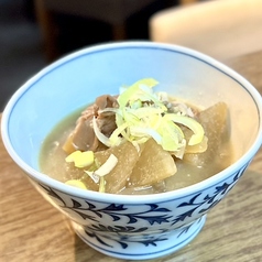 【明治43年創業の味】もつ煮込みの写真