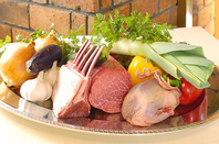 食材の背景を知り尽くしたシェフが贈る至極のフレンチ