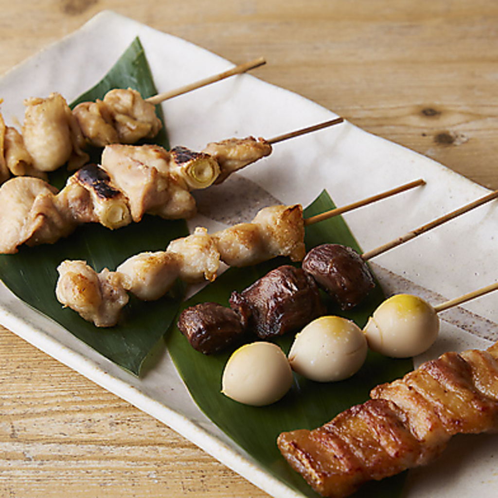 串うちから焼きあげまで、プロが織りなす職人技。お酒のつまみにぴったり♪