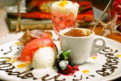 PIZZA SALVATORE CUOMO �s�b�c�@ �T���o�g�[�� �N�I�� �~�c