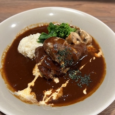洋食屋のほろほろ牛タンシチュー