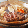 料理メニュー写真&nbsp;黒毛和牛陶板焼きステーキ膳