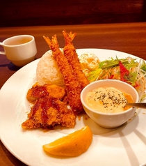 チキンカツ&エビフライ