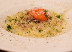 ランチセットB【トリュフ香る濃厚カルボナーラ】