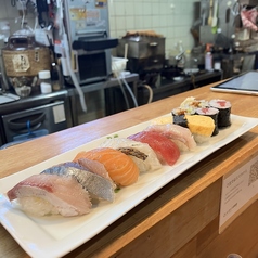 木金土日限定でランチ営業もしております♪