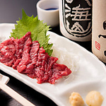 熊本直送馬刺。新鮮で美味しいですよ～！！オススメの一品です♪