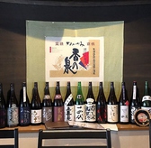 全国から集めた日本酒をラインナップ！飲み比べのセットもご用意。グラスから徳利まで店長自慢の地酒を堪能ください。