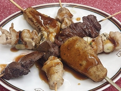 串焼き盛合せ(各2本) <塩orタレ>
