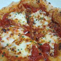 ピザ（マルゲリータ）　　