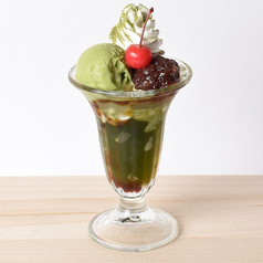 抹茶わらびパフェ