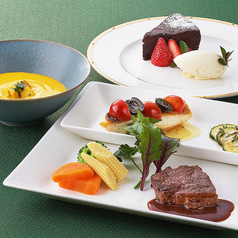 新潟グランドホテル フランス料理レストラン ベルビューのコース写真