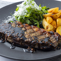 料理メニュー写真 サーロインステーキのグリル ”ビステッカ” マスタードバルサミコソース