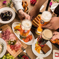 本場ドイツを味わえる充実のコース料理と逸品をご提供！