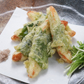 料理メニュー写真&nbsp;大葉香る笹かま揚げ