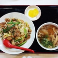 料理メニュー写真 ホルモン丼