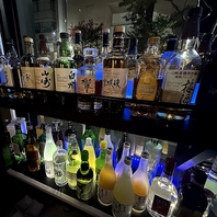 カクテル20種以上！気分で選べる多彩な一杯