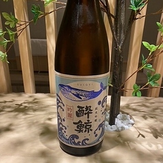 酔鯨 吟麗 純米吟醸くじらラベル (高知県)