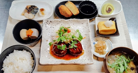 【加古川総合文化センター内】手作りの定食や一品料理、デザートまで楽しめる☆