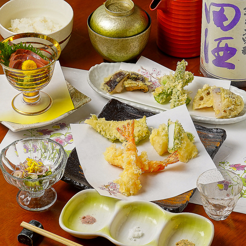 鹿児島の“旬”を天ぷらで味わう…。こだわりの食材をこだわりの技法でお楽しみ下さい