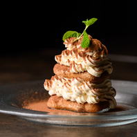 至福の層が重なる、贅沢仕立てのティラミス