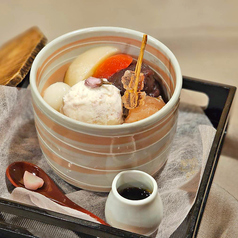 桜クリームあんみつ