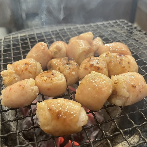 ぜひはる源で本場の厚木シロコロホルモンをご堪能ください♪