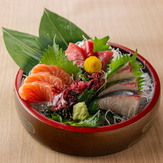 お刺身盛り合わせ