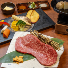 すき焼きしゃぶしゃぶ一芯のコース写真