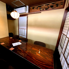 完全予約制の個室完備