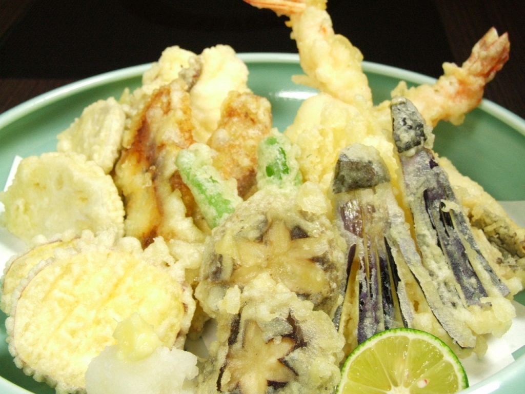 海鮮をはじめとした、天婦羅盛り合わせも圧巻
