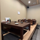 お煙草を吸われる方も快適に過ごせる全席喫煙可能なお席をご用意しております。